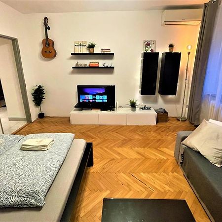 Apartment Helen - Old Town, Ac Bratysława Zewnętrze zdjęcie