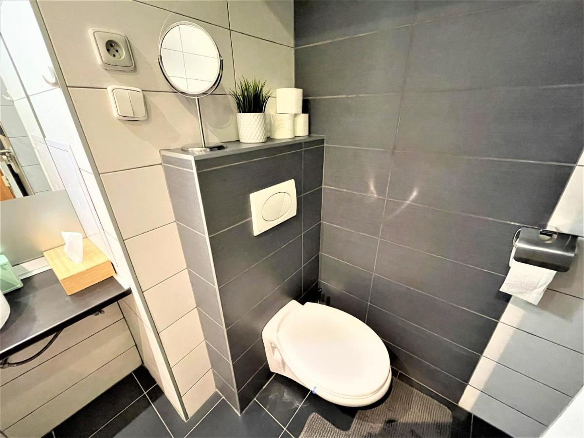 Apartment Helen - Old Town, Ac Bratysława Zewnętrze zdjęcie